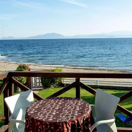 Holiday home Ar Platanidia