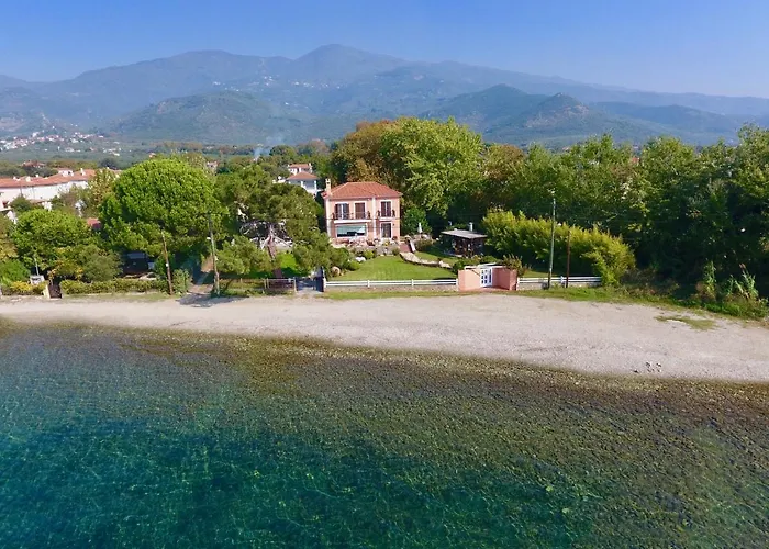 Ar Case de vacanță Platanidia